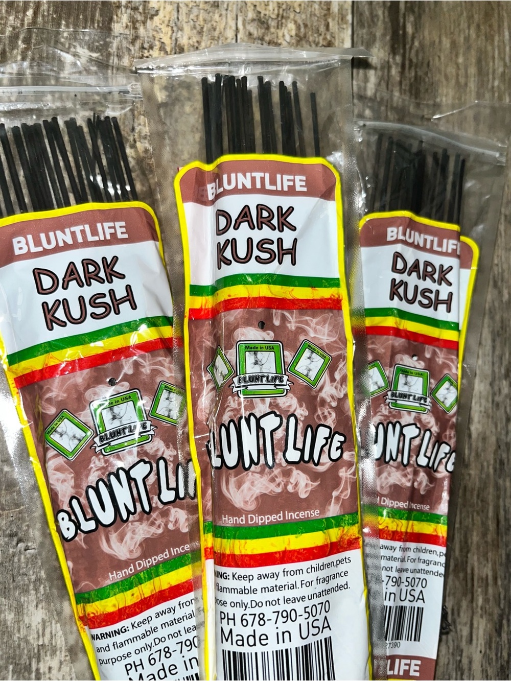 (30 incense)  Dark Kush
BluntLife JUMBO 19" Incense
🌿 Fresh & Unique